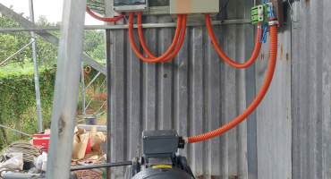 Cung Cấp Hệ Thống Bơm Nước Điện Mặt Trời 